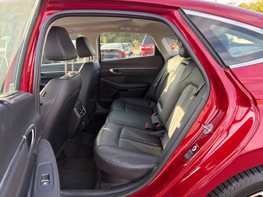 Used 2023 Hyundai Sonata Limited FWD image 33