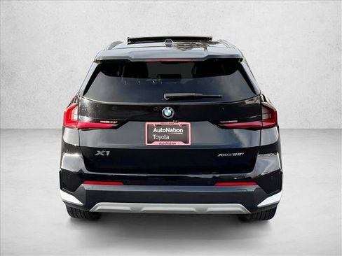 Used 2025 BMW X1 xDrive28i image 6