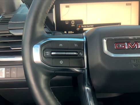 Used 2025 GMC Acadia Elevation image 23