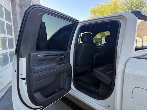 Used 2026 GMC Sierra 2500 AT4 AWD/4WD image 33
