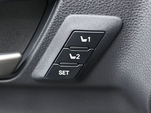 Certified 2025 Toyota 4Runner Limited image 14