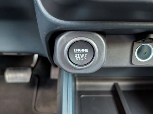 New 2025 Ford Maverick XLT w/ XLT Luxury Package image 20