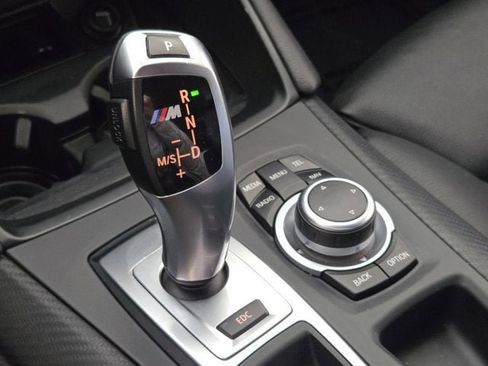 Used 2013 BMW X6 M image 28