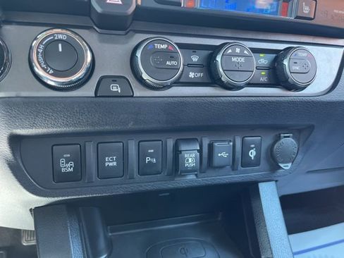 Used 2020 Toyota Tacoma TRD Pro image 22