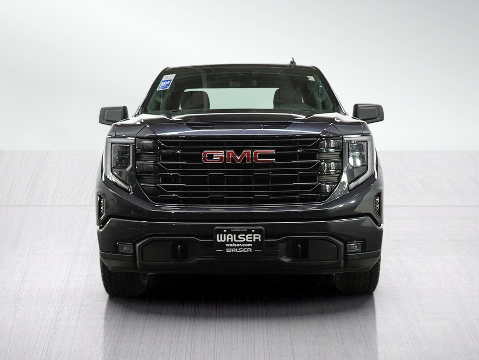 Used 2022 GMC Sierra 1500 Elevation AWD/4WD image 8