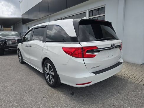 Used 2023 Honda Odyssey Touring image 5