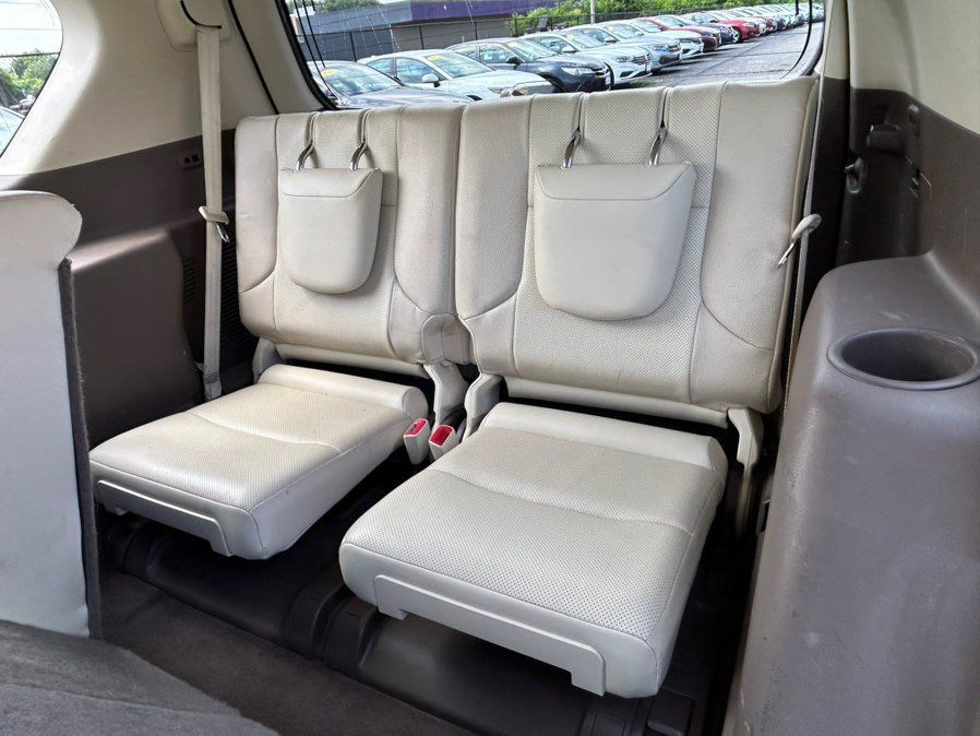 Used 2016 Lexus GX 460 w/ Premium Package AWD/4WD image 15