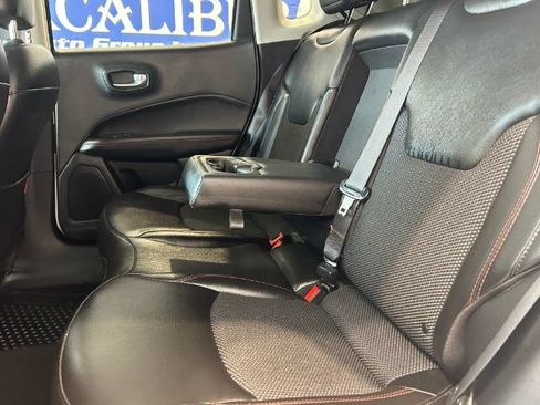 Used 2021 Jeep Compass Trailhawk AWD/4WD image 32