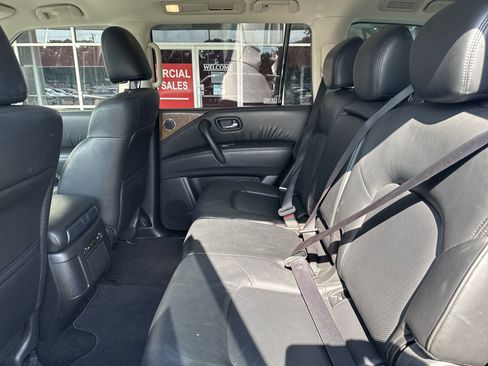 Used 2023 Nissan Armada SL image 30