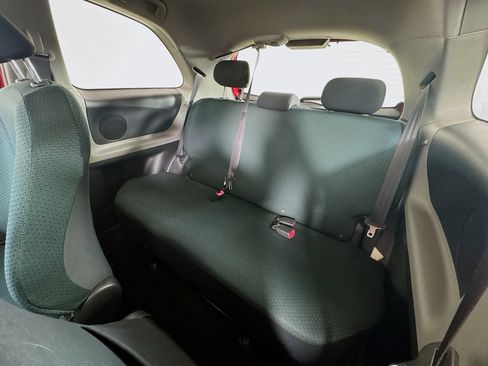 Used 2008 Toyota Yaris 2-Door Hatchback FWD image 16