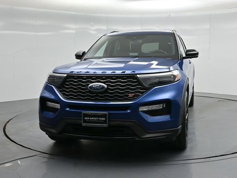 Used 2020 Ford Explorer ST w/ ST Street Pack image 58