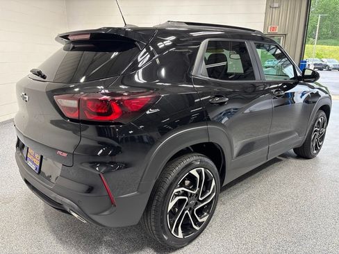 Used 2025 Chevrolet TrailBlazer RS w/ Convenience Package AWD/4WD image 7