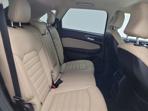 Used 2023 Ford Edge SEL image 19