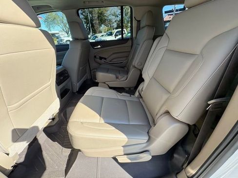 Used 2018 GMC Yukon XL SLT w/ Open Road Package image 11