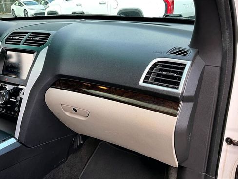 Used 2015 Ford Explorer Limited w/ Equipment Group 302A image 19