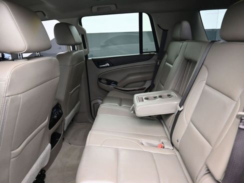 Used 2019 GMC Yukon SLT image 29
