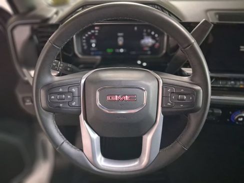 Certified 2026 GMC Sierra 1500 Elevation AWD/4WD image 17
