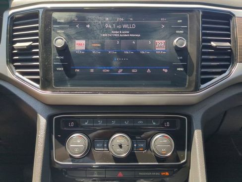 Used 2022 Volkswagen Atlas SE image 27