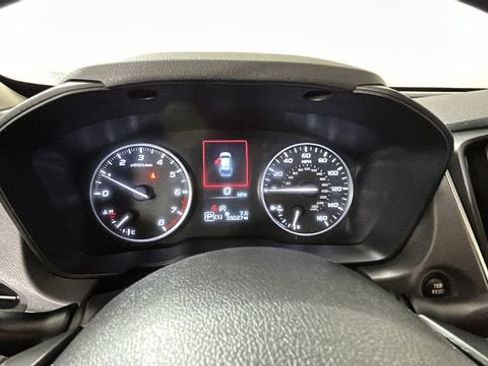 Used 2024 Subaru Crosstrek 2.0i Premium AWD/4WD image 18