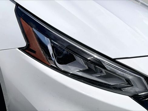 Used 2022 Nissan Altima 2.5 SR FWD image 27