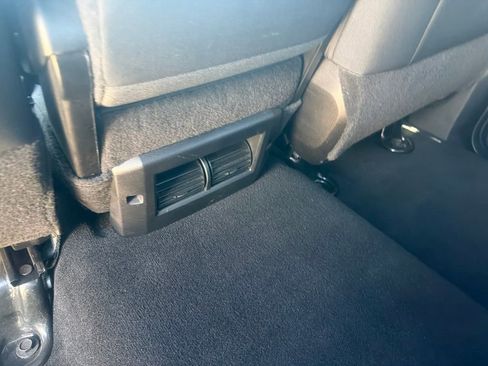 Used 2024 RAM 1500 Classic Warlock AWD/4WD image 17