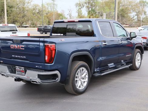 Used 2022 GMC Sierra 1500 SLT w/ SLT Premium Plus Package image 8
