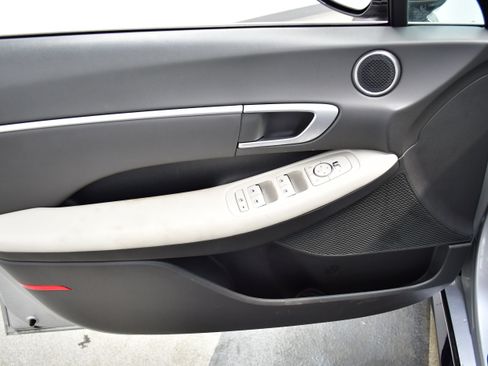 Used 2025 Hyundai Sonata SEL image 16