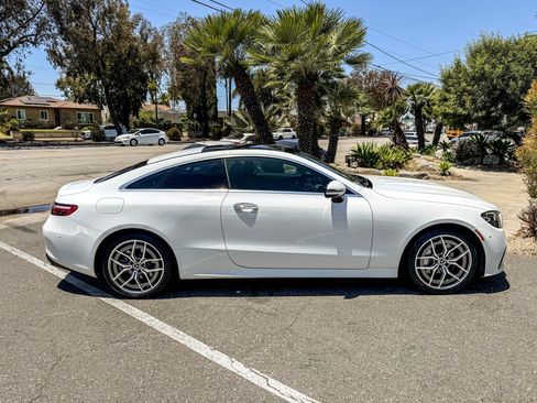Used 2022 Mercedes-Benz E 450 4MATIC Coupe w/ AMG Line image 15