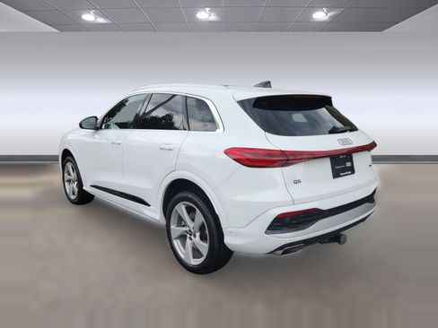 Used 2025 Audi Q5 Premium w/ Premium Plus AWD/4WD image 3