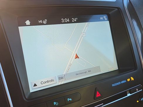 Used 2017 Ford Explorer Limited w/ Equipment Group 303A image 10