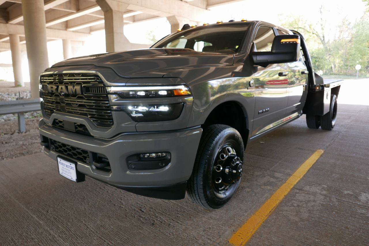 Used 2026 RAM 3500 Laramie w/ Night Edition AWD/4WD image 27