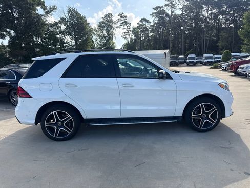 Used 2018 Mercedes-Benz GLE 350 image 3