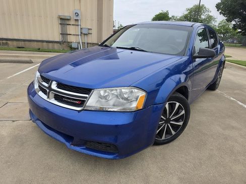 Used 2014 Dodge Avenger SE FWD image 1