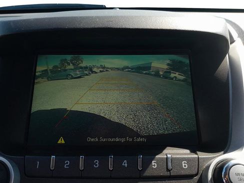 Used 2017 Chevrolet Equinox LT w/ Convenience Package FWD image 26