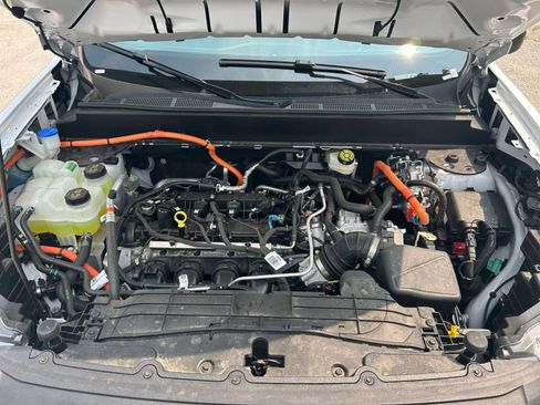 Used 2026 Ford Maverick XLT w/ Equipment Group 301A AWD/4WD image 27