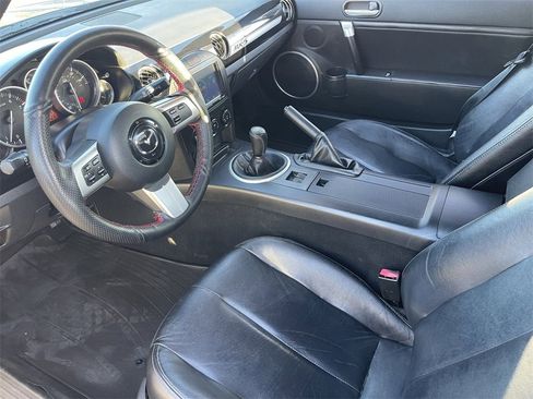 Used 2006 MAZDA MX-5 Miata Grand Touring image 15
