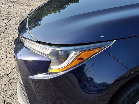 Used 2024 Toyota Corolla LE FWD image 9