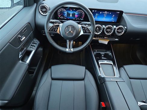 Certified 2026 Mercedes-Benz GLA 250 4MATIC image 13