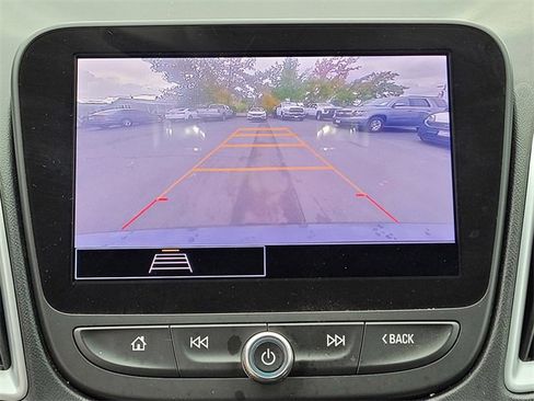 Used 2023 Chevrolet Malibu LT image 13