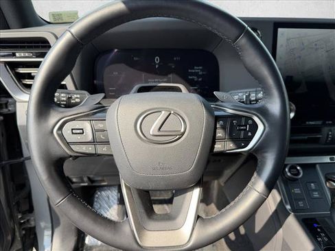 Used 2024 Lexus GX 550 w/ Accessory Package (Z1) AWD/4WD image 14