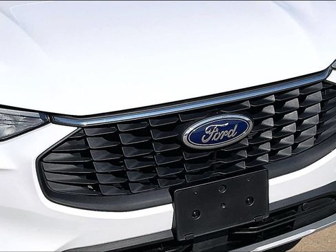 Used 2024 Ford Escape Active AWD/4WD image 30