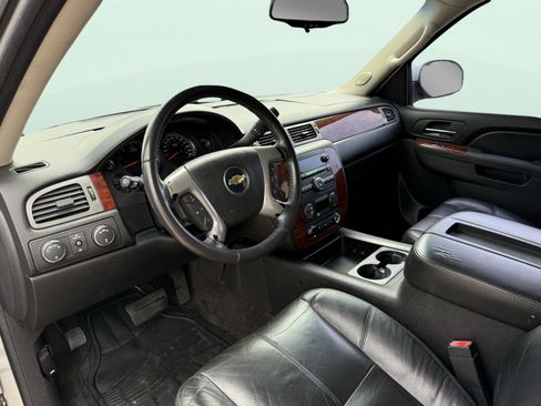 Used 2011 Chevrolet Tahoe LT image 28