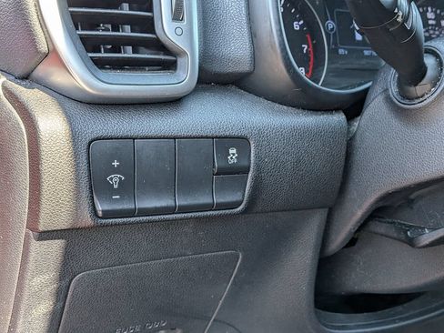 Used 2018 Kia Sportage LX AWD/4WD image 15