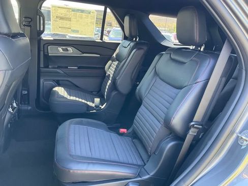 New 2026 Ford Explorer ST-Line AWD/4WD image 18