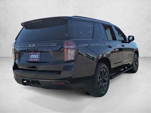 Used 2021 Chevrolet Tahoe Z71 w/ Luxury Package AWD/4WD image 5