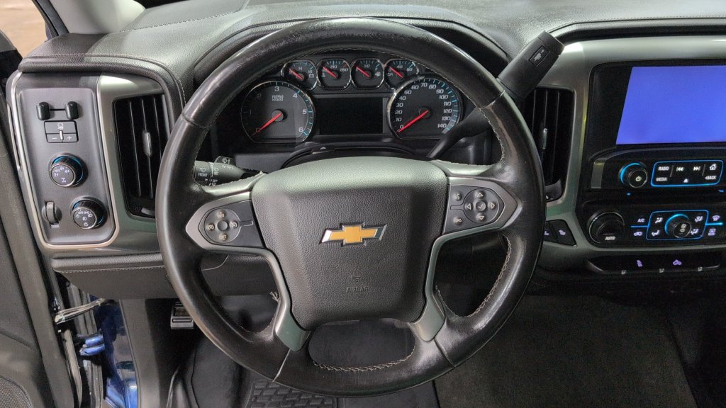 Used 2015 Chevrolet Silverado 1500 LTZ AWD/4WD image 11