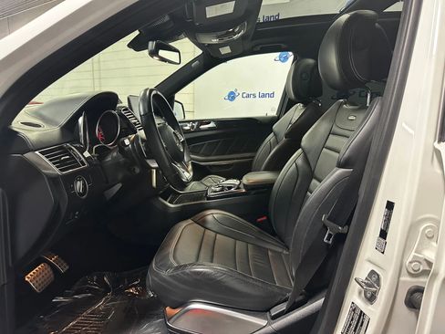 Used 2018 Mercedes-Benz GLS 63 AMG 4MATIC w/ AMG Night Styling Package image 10