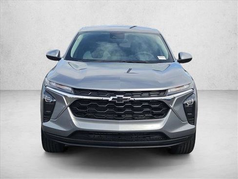 New 2026 Chevrolet Trax LS w/ LS Convenience Package image 6