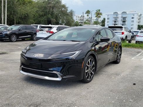Used 2024 Toyota Prius Prime Premium image 2