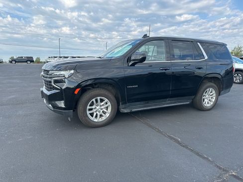 Used 2023 Chevrolet Tahoe LT image 3